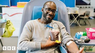 Labgrown blood given to people in worldfirst clinical trial  BBC News