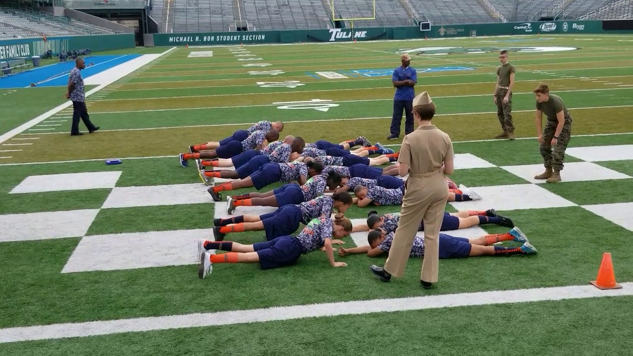Laci doing the push up competition at Tulane Drill Meet 2017 - YouTube Laci doing the push up competition at Tulane Drill Meet 2017 - YouTube