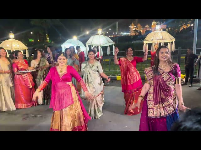 Lo Chali Main / Devar Ki Baraat leke/ Bhabhi's Dance for Devar / Mitali's Dance class=