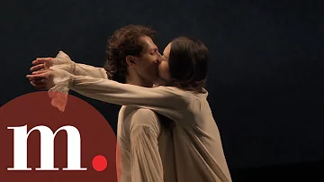 Modern ballet: an amorous Valentine's Day supercut