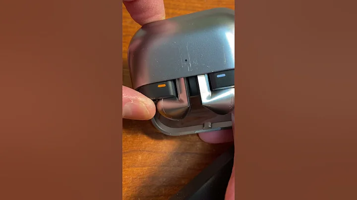 Galaxy buds 3 pro replacement headphone pairing led light blink