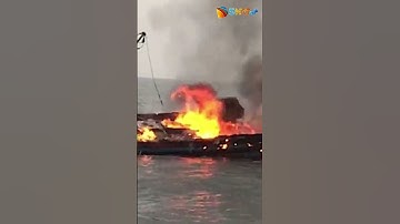 Đà Nẵng khẩn trương cứu nạn tàu cá bị cháy, 55 thuyền viên nhảy xuống biển