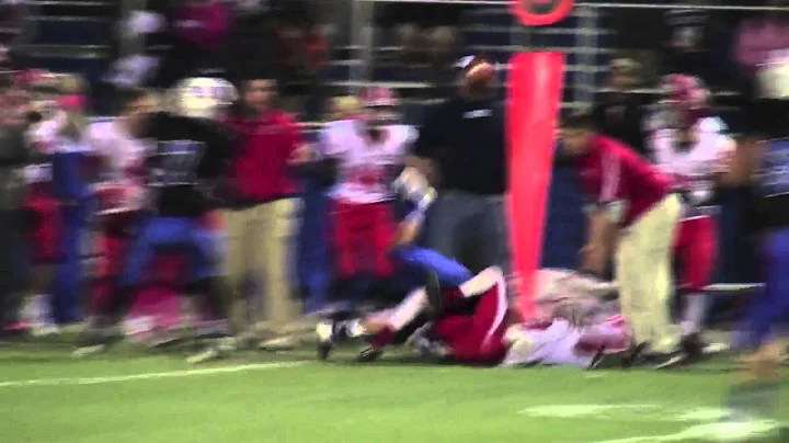 Austin Kelly Breaks Up 4th & 10 Pass - Simon Kento...