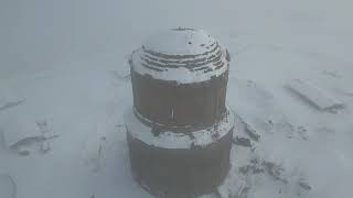 Ani̇de Si̇sler Ve Karlar İçi̇ndeki̇ Ki̇li̇se Surp Amenaprkitch Mastershot