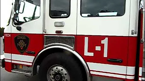 GovDeals: 2005 American Lafrance Ladder Fire Truck