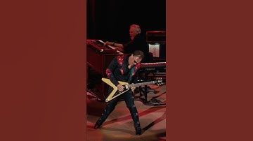 Thumbnail of Joe Bonamassa - Questions & Answers (LIVE)