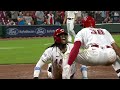 Christian Encarnacion-Strand hits a WALK-OFF single