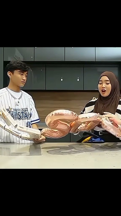 rico nk pujuk Yeen?korang rasa Yeen dah takkan terima rico and siapa yang bersalah rico atau Yeen.