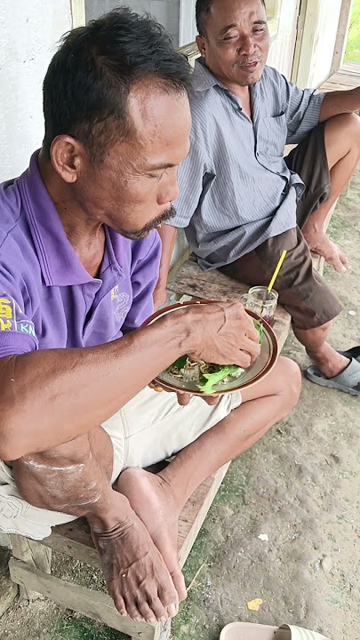 Download lagu eat raw lawue