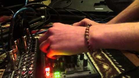 No input Mixing - Behringer Xenyx 1202