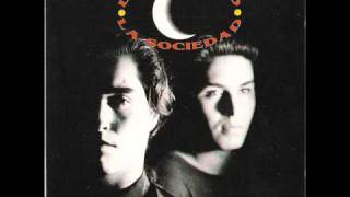 La Sociedad - Surrealismo