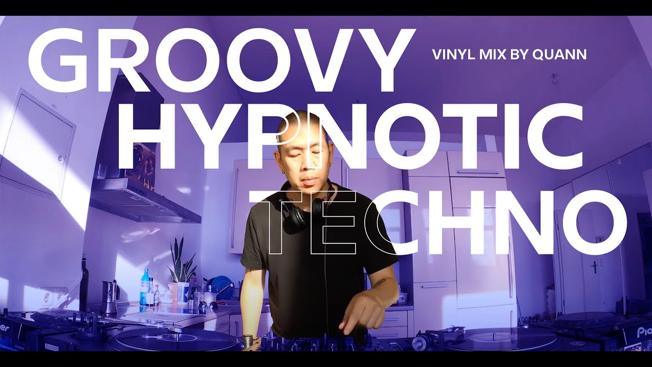 Hypnotic Techno Vinyl Hardrgoove Acid Dub Mix by QUANN auf YouTube ansehen Hypnotic Techno Vinyl Hardrgoove Acid Dub Mix by QUANN auf YouTube ansehen