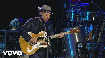 Paul Simon - The Sound of Silence (from The Concert in Hyde Park)