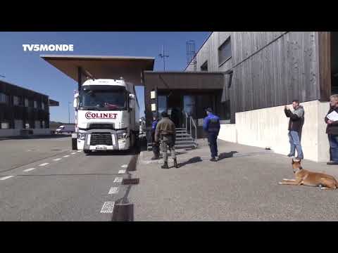 Coronavirus: comment la Suisse fait-elle face au Covid-19 ? Coronavirus: comment la Suisse fait-elle face au Covid-19 ?
