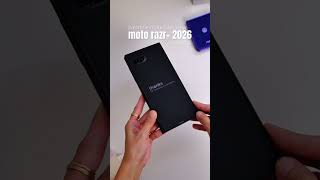 Moto razr+ 2026 pantone mountain view unboxing