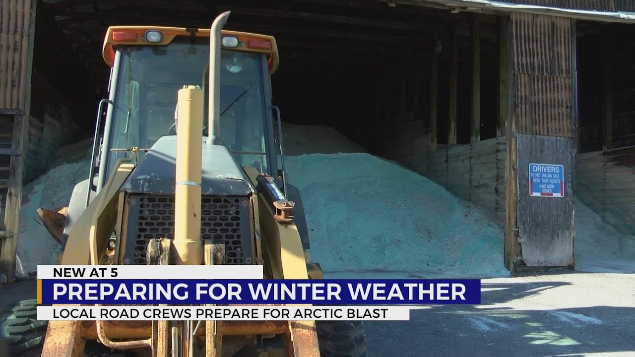 Road crews prep for cold weather ahead - YouTube