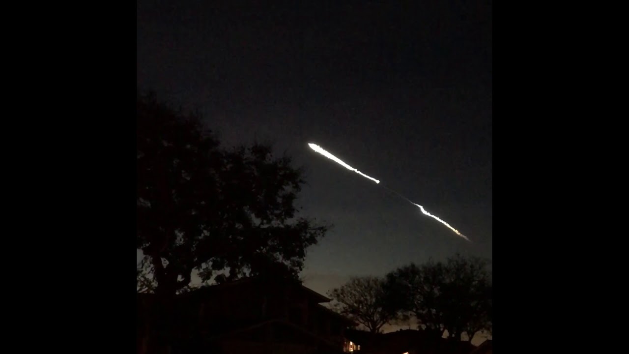 WEIRD THING IN THE SKY - YouTube