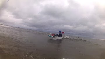 Start Waveski Surfing: Teaching and playing in mini waves