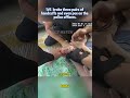 1V5 broke three pairs of handcuffs and even pee on the police officers.(part2/3)