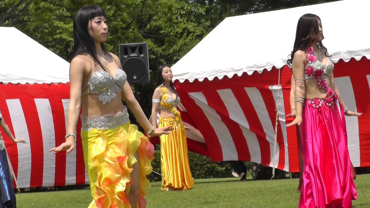 Belly dance costume by Sufel Boutique. Mint skirt with