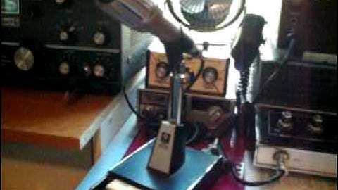 KA4PNV John Lyons Old School classic Ham Radio shack ka4pnv.com