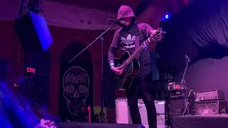 Miniatura de vídeo de "Dysphoria Hoodie Laura Jane Grace Iron Fest 11/12/22"