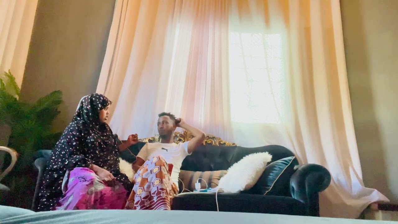 PRANK LAYAAB LEH OO ABDIFITAH YARE KU SAMEEYSAY SHAADIYA SHARAF🤔