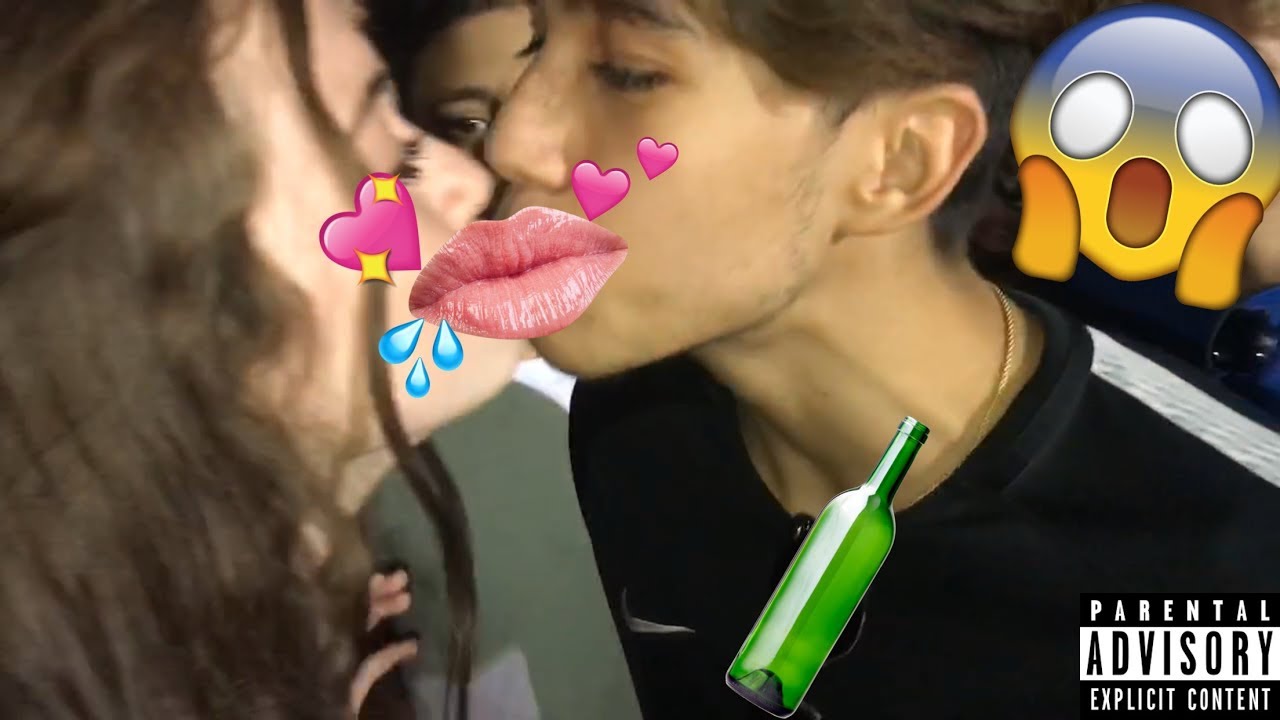 Intense Spin The Bottle So Much Kissingsexual Youtube 