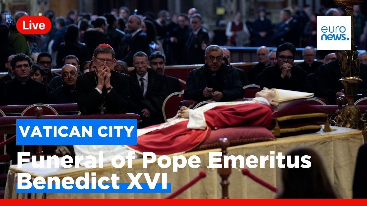 Watch Live: Funeral of Pope Benedict XVI at the Vatican - YouTube