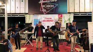 Blue Tissue cover - Kembali Berdansa SHAGGY DOG