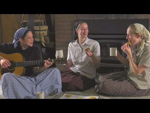 Laura Sings Christmas (With Friends) - Laura from the Bruderhof