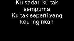 D'Masiv - Cinta Ini Membunuhku with Lyrics ~!  - Durasi: 4:05. 