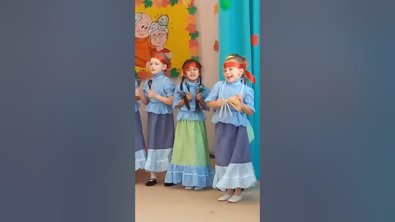 Рисунок ко дню пожилого человека. Детский рисунок ко дню пожилого человека. Фотоконкурс бабушек. Бабушка с дедушкой современные детские песни. Векторная бабушка.