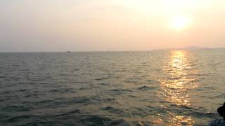Паттайя вид с моря(Паттайя вид с моря от Острова Ко Лан (Ларн), 2013-02-17T08:11:09.000Z)