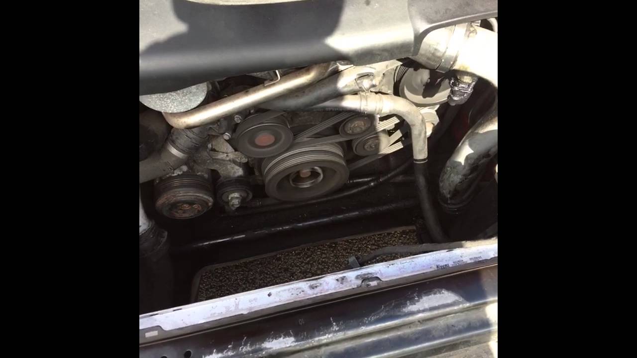 E46 crankshaft pulley problem YouTube