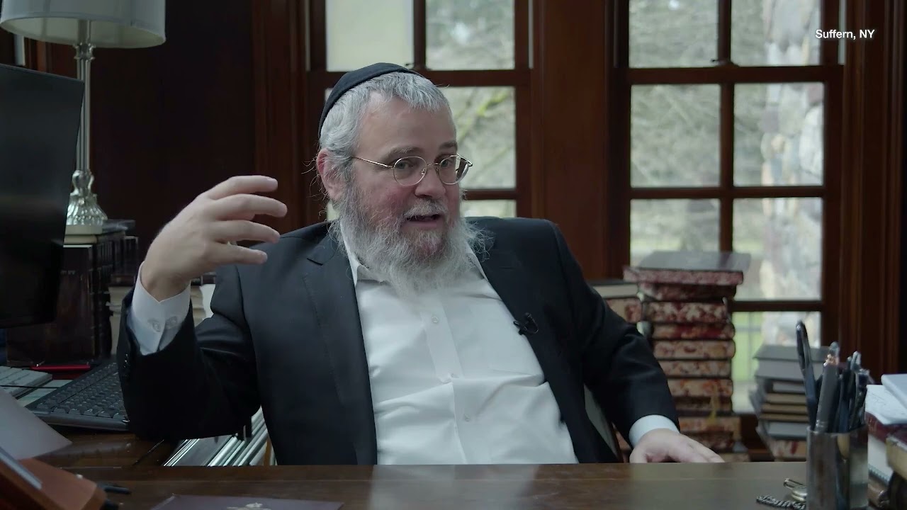 Outside is a Reflection of the Inside: Science, Consciousness &the Hidden Unity of All. Rav Pinson