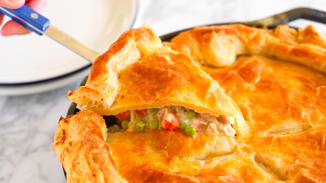 Easy Chicken Pot Pie Recipe - YouTube