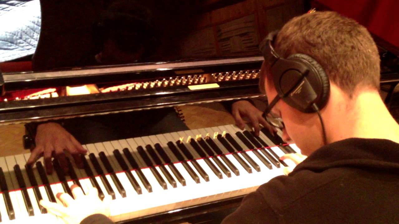 Obejrzyj AMP Trio - Hidden w YouTube Obejrzyj AMP Trio - Hidden w YouTube