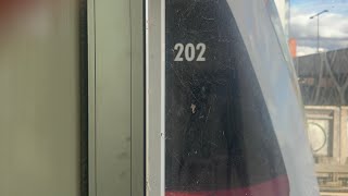VIDÉO MÉTRO LIGNE 1 🟡 RAME MC 202 EN ALLEZ RETOUR 