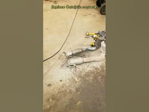 GMC Terrain P0420 Catalytic converter efficiency - YouTube