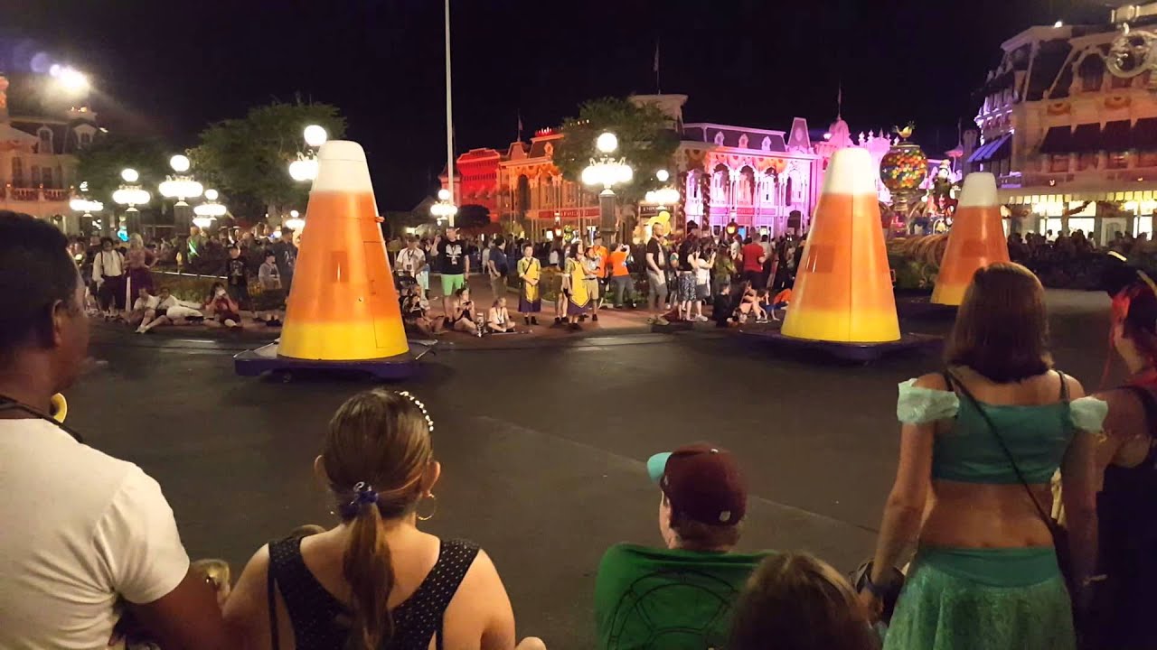 Disney Halloween Parade pt2 YouTube