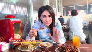 Dafina Jamasir Menikmati Lezatnya Tengkleng Solo Pak Manto | MAKAN RECEH (01/03/23)