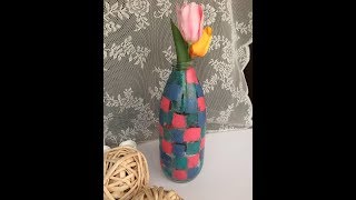 DIY: Makeover of a glass bottle to a mosaic patterned vase, quick and easy technique using sponge screenshot 4