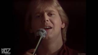 John Farnham - Help (1980) chords