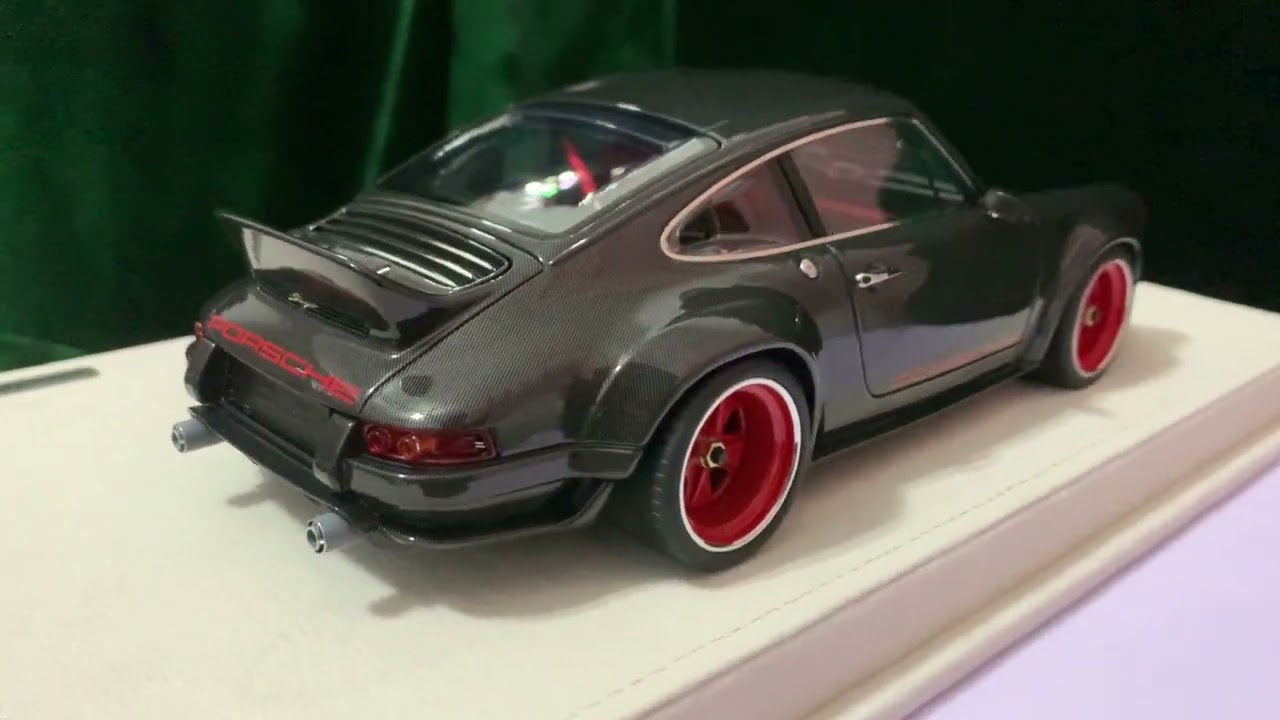 Make Up MU 1/18 Singer 911 DLS 2022 Gloss Visible Carbon EML018H