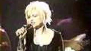 Video thumbnail of "Cyndi Lauper Ooh Child LIVE"