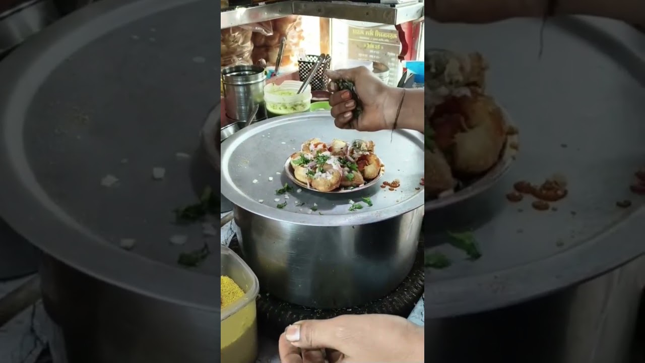 Yaha pr sab se best panii purii thi yarrr....!