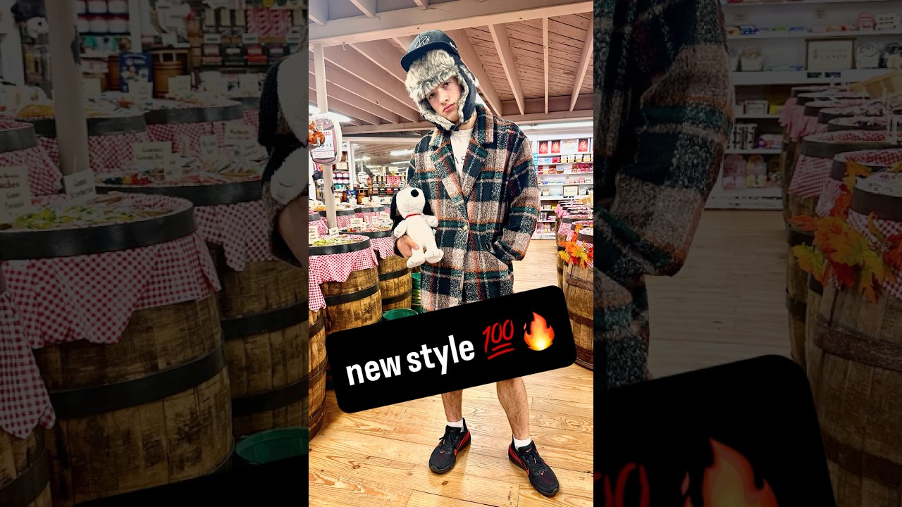 the trapper rapper makes his debut 💯🔥 you vibe wit this style? #fashion #style #hiphop #musicstyle