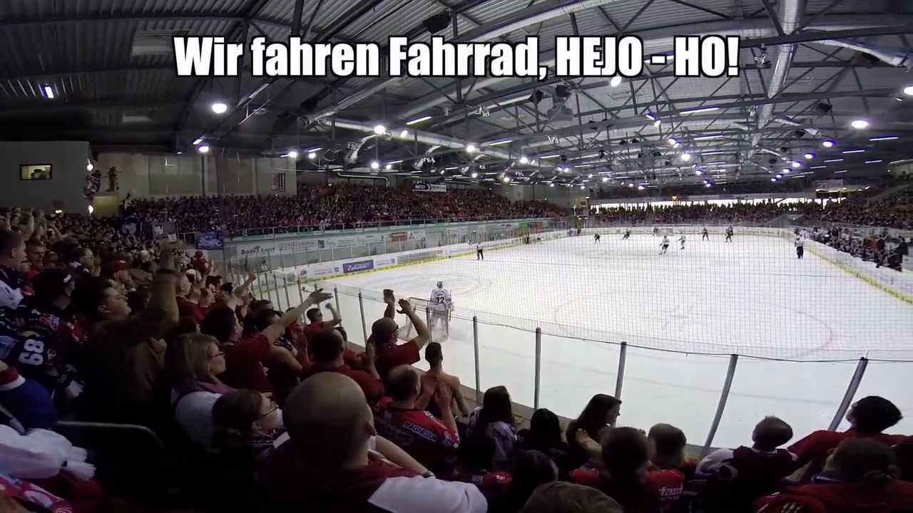 23.2.2104 - Wolfsburg Medley - Fangesänge Eisbären Berlin