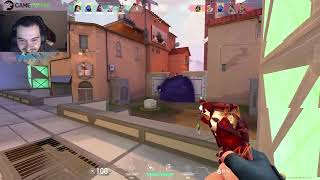 Rogunun Takimina Gelen Yabanci, Türkçe Küfür Edi̇yor